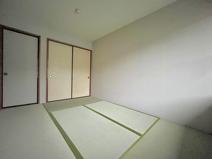 物件内観写真14　(居室)