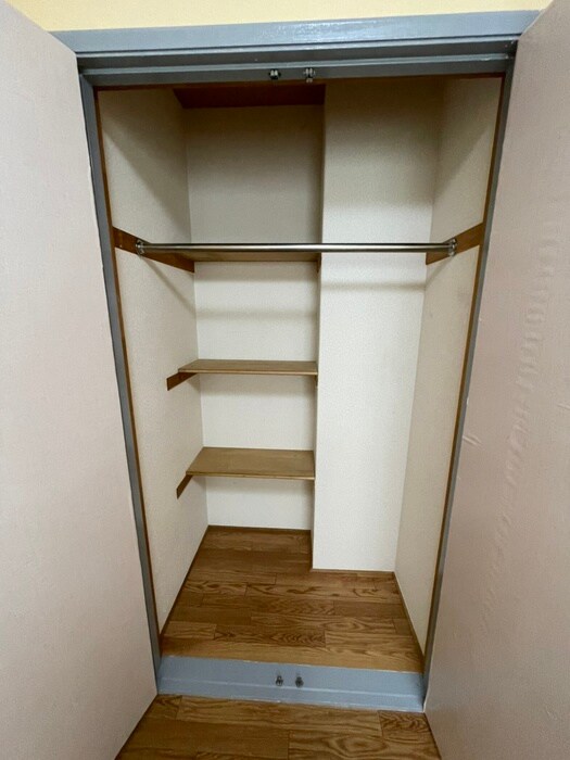 物件内観写真16　(収納)