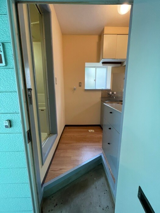 物件内観写真21　(玄関)