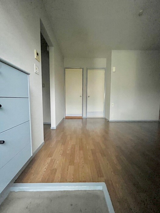 物件内観写真22　(玄関)