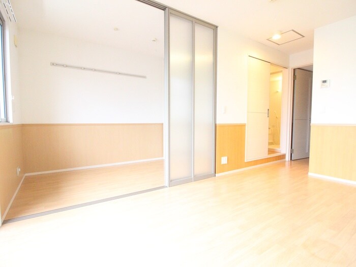 物件内観写真9　(居室)