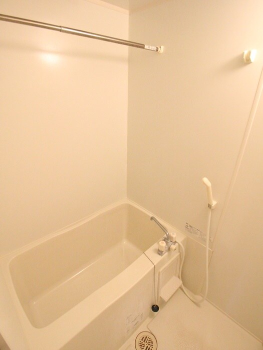 物件内観写真16　(バス／シャワールーム等)