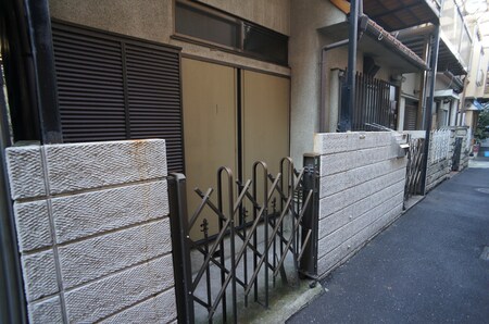 王子2丁目貸家外観写真