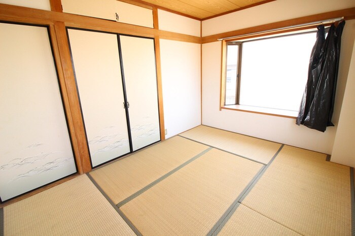 物件内観写真10　(居室)