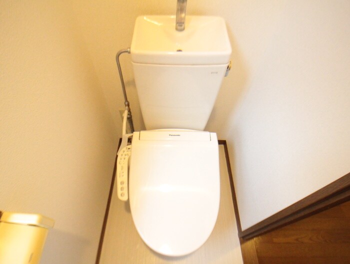 物件内観写真9　(トイレ)