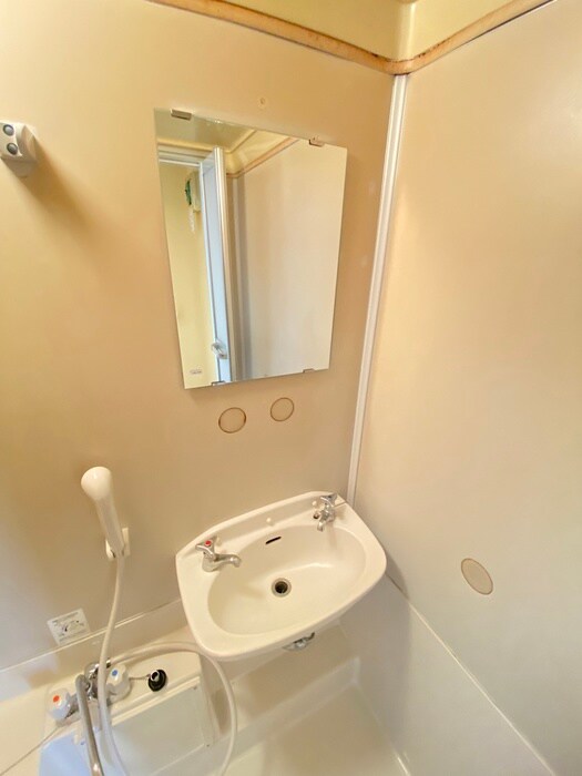 物件内観写真11　(洗面)