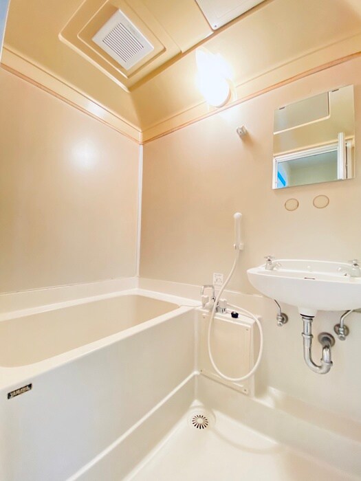 物件内観写真12　(バス／シャワールーム等)