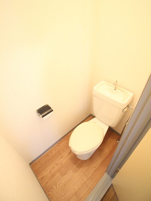 物件内観写真14　(トイレ)