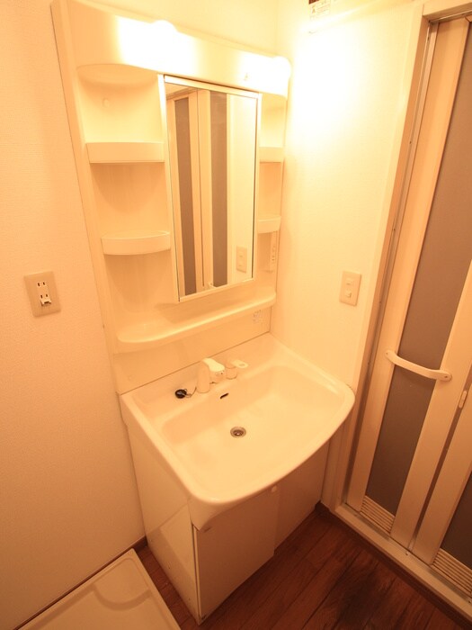 物件内観写真18　(洗面)