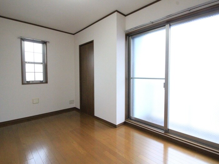 物件内観写真10　(居室)