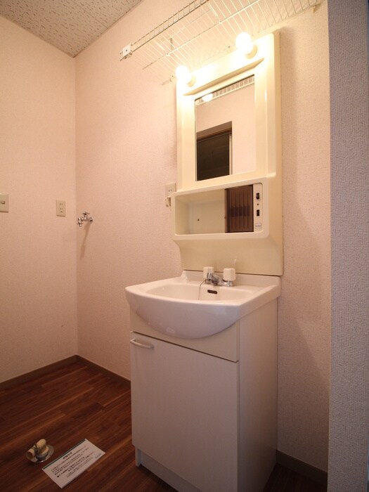 物件内観写真13　(洗面)