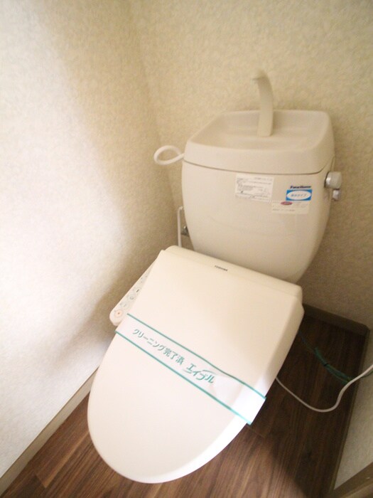 物件内観写真14　(トイレ)