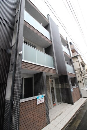 One More Stay外観写真