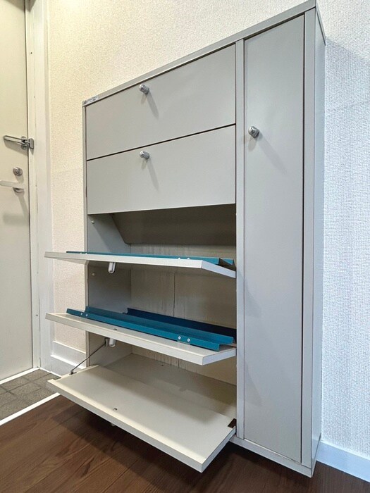 物件内観写真13　(靴箱)