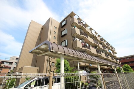 リュ－デスハイム外観写真