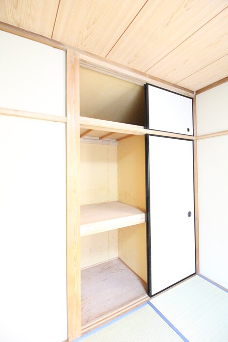 物件内観写真11　(収納)