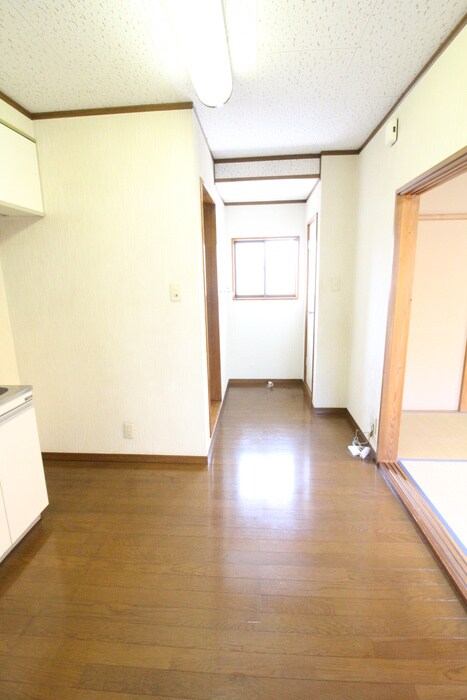 物件内観写真19　(廊下)