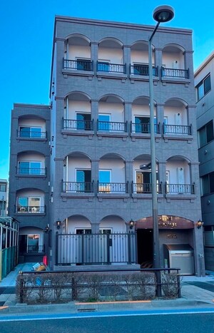 クリスタル三軒茶屋外観写真