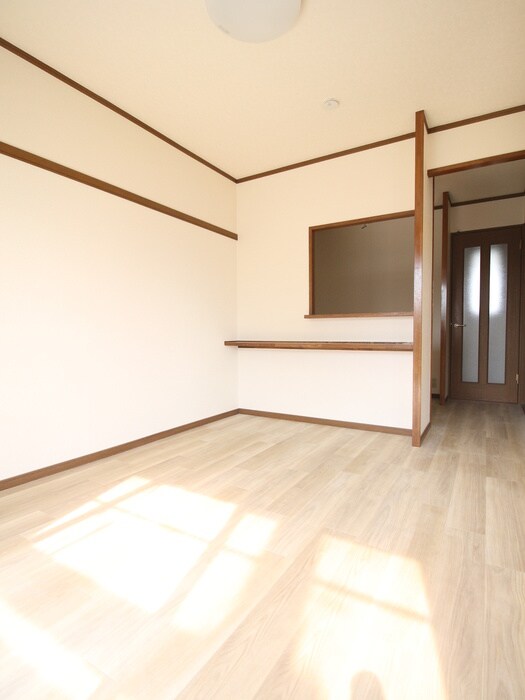 物件内観写真7　(居室)