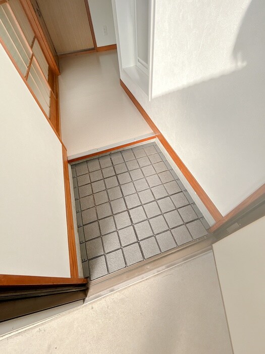 物件内観写真20　(玄関)