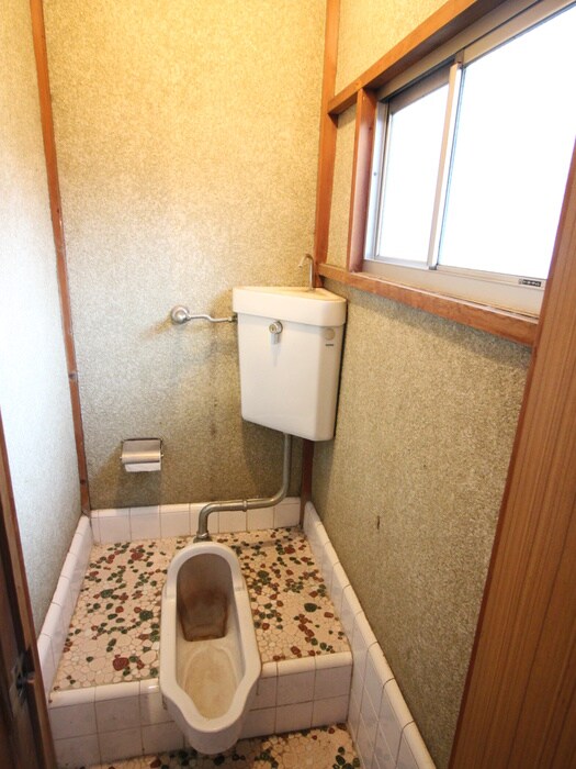 物件内観写真12　(トイレ)