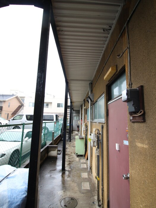 物件内観写真14　(洗濯機置場)