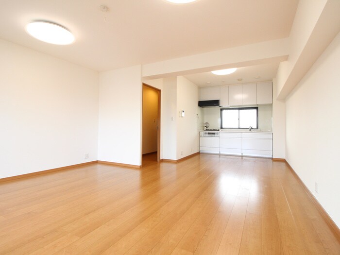 物件内観写真9　(居室)