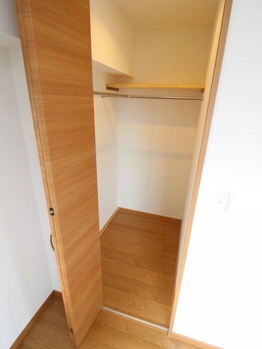 物件内観写真21　(収納)