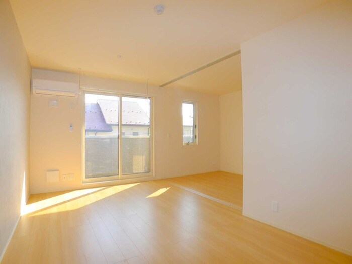 物件内観写真9　(ベランダ・バルコニー)