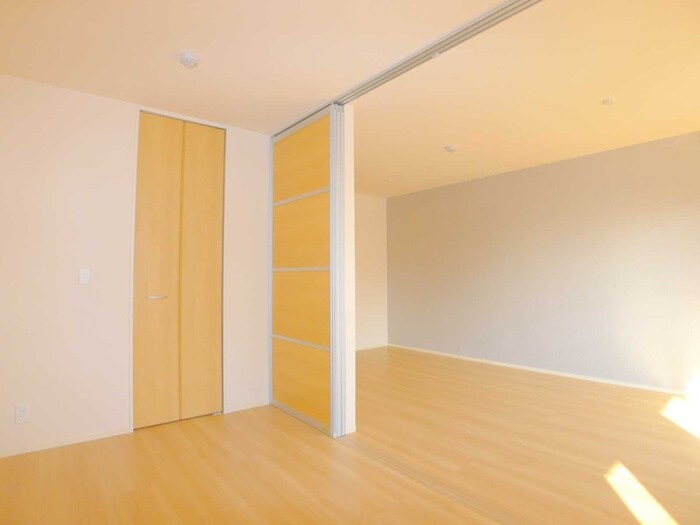 物件内観写真12　(居室)