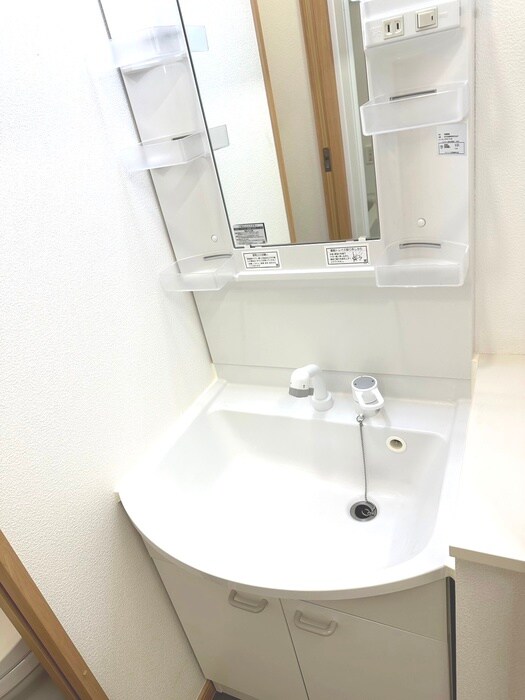 物件内観写真10　(洗面)