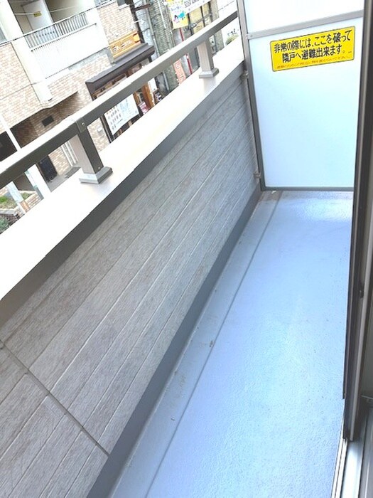 物件内観写真16　(ベランダ・バルコニー)