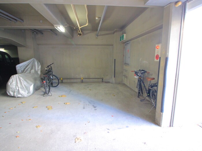 ハイムエミネンスの駐輪場