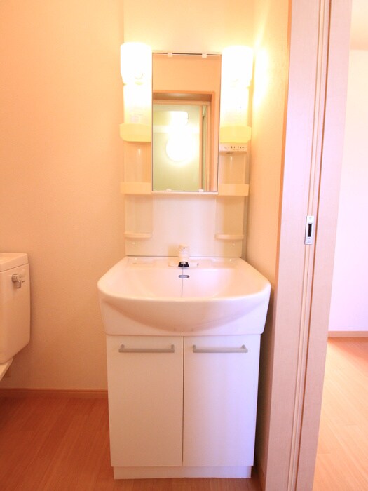 物件内観写真13　(洗面)