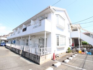 コーポ白糸台外観写真