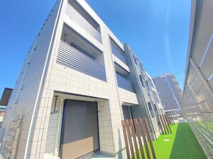 クラリス越谷外観写真