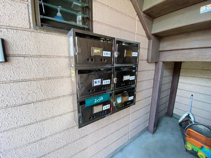 物件外観写真4　(建物設備)