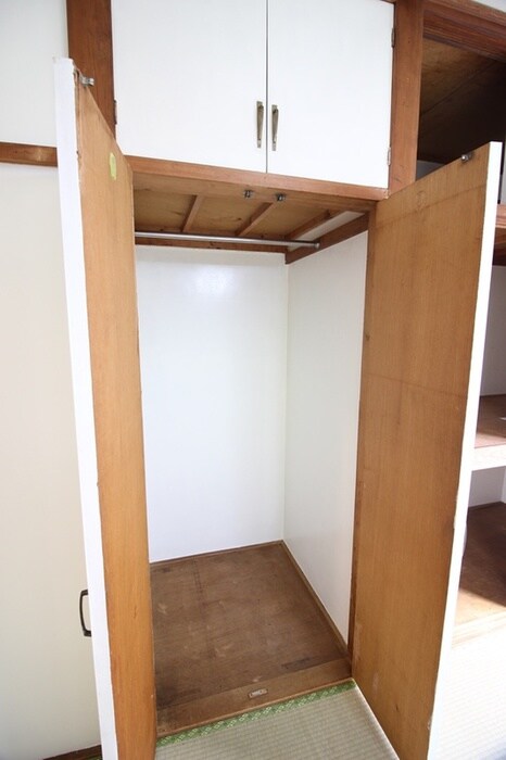 物件内観写真10　(収納)