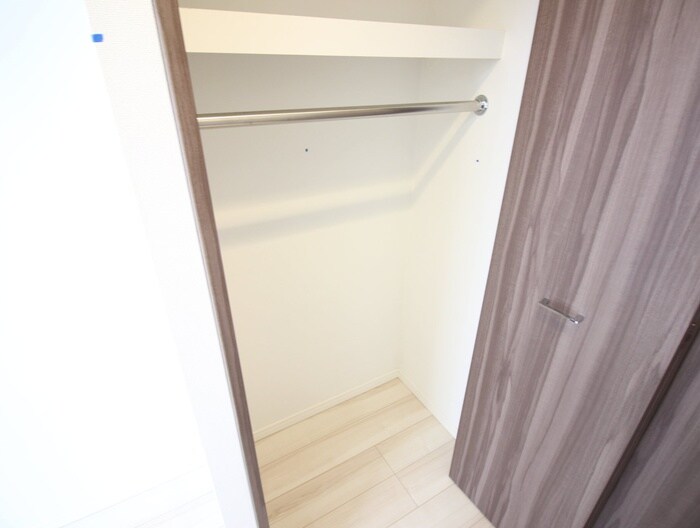 物件内観写真10　(収納)