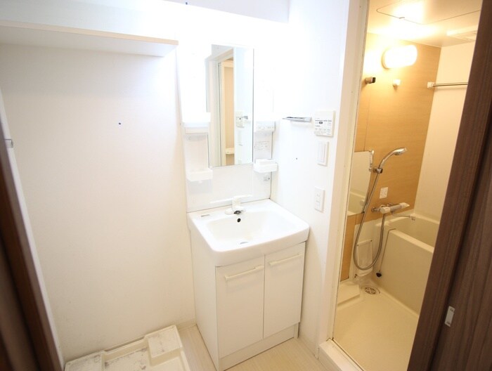 物件内観写真13　(洗面)