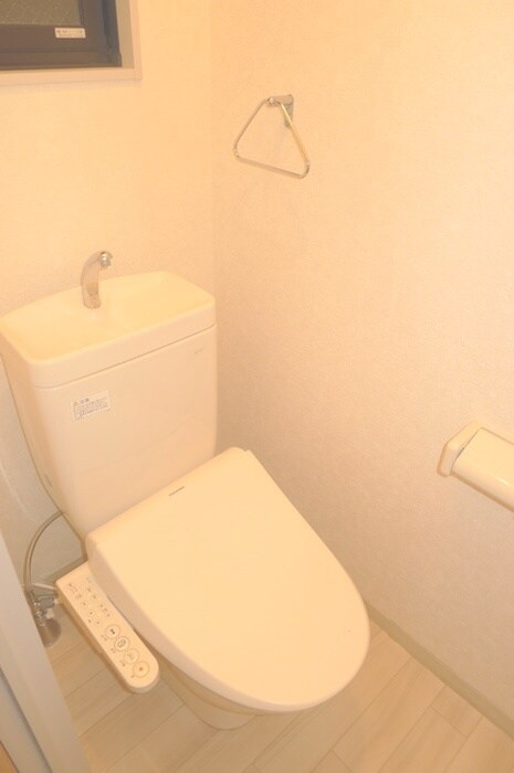 物件内観写真16　(トイレ)