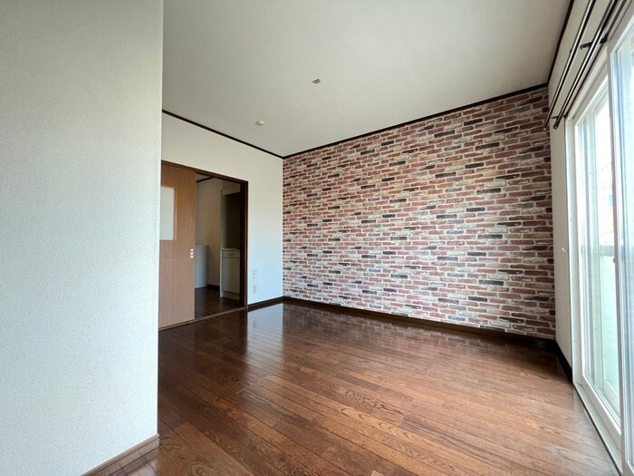 物件内観写真10　(居室)