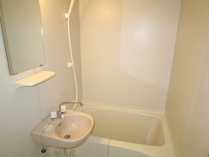 物件内観写真13　(バス／シャワールーム等)