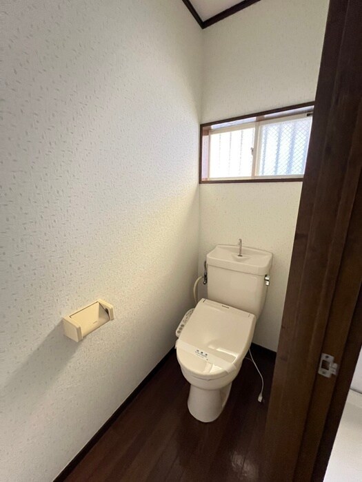 物件内観写真15　(トイレ)