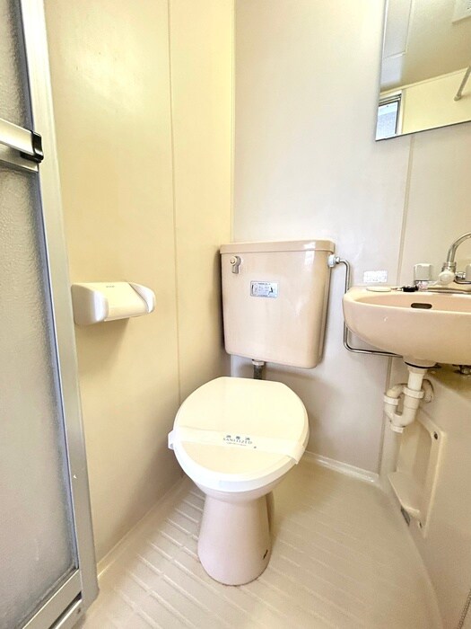 物件内観写真13　(トイレ)