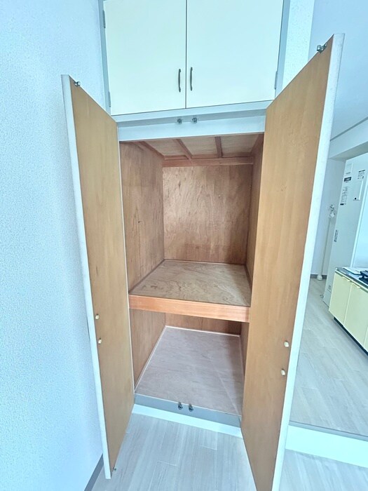 物件内観写真18　(収納)