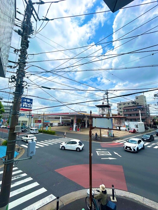 物件内観写真20　(室内からの展望)