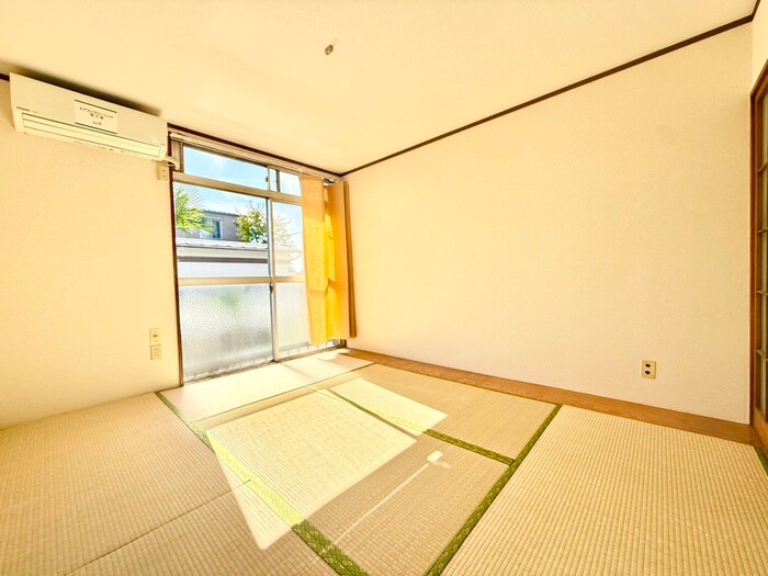 物件内観写真7　(居室)