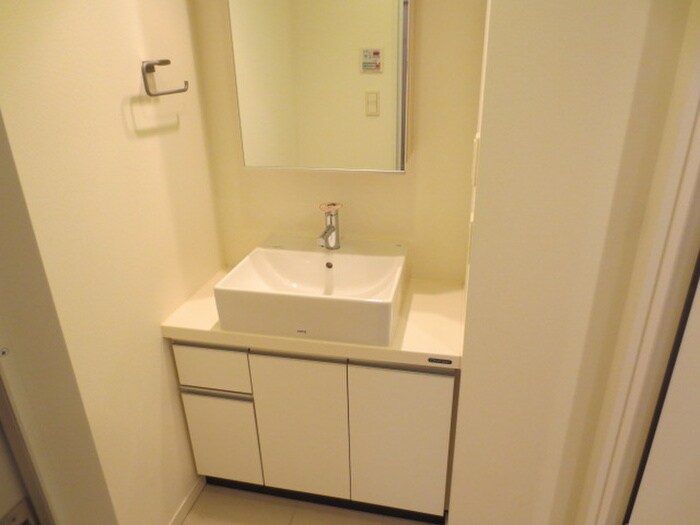 物件内観写真8　(洗面)