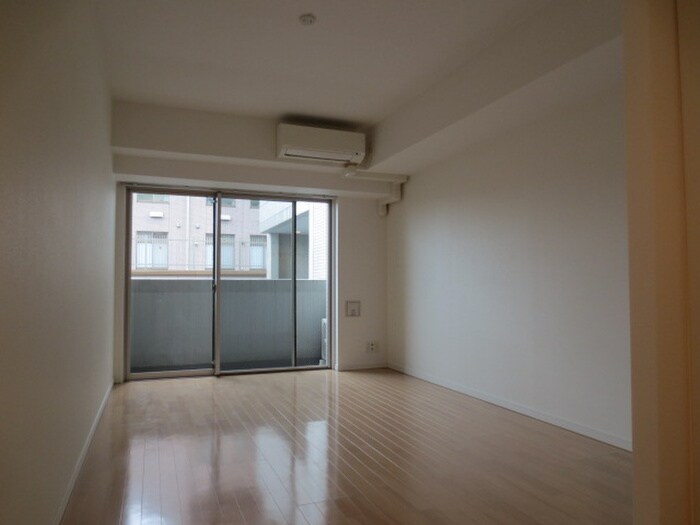 物件内観写真11　(居室)